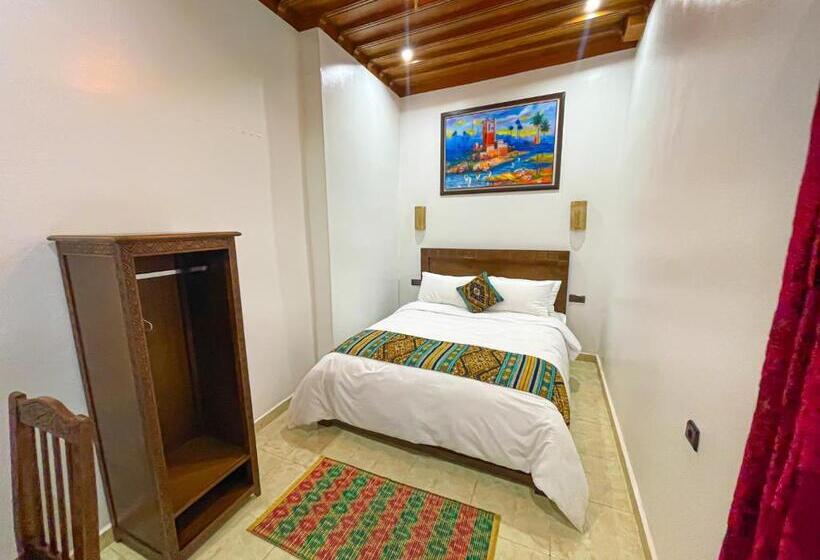 Quarto Deluxe Cama King, Riad El Wazzania