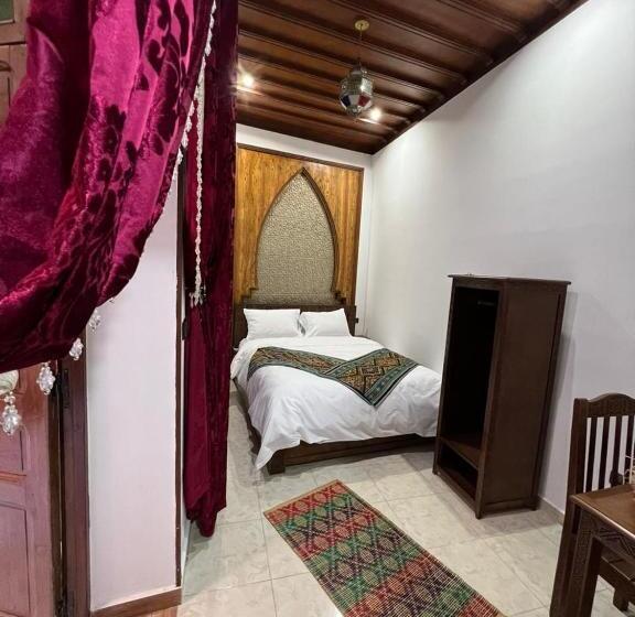 Quarto Estandar, Riad El Wazzania