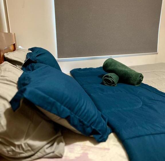 Apartamento 1 Dormitório com Sacada, Condo In Pasay