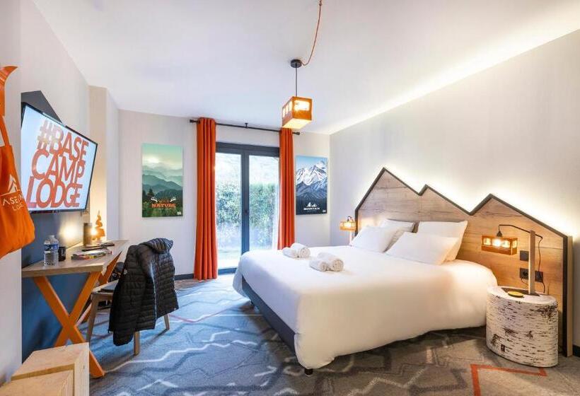 Номер Стандарт Вид на Сад, Base Camp Lodge   Albertville