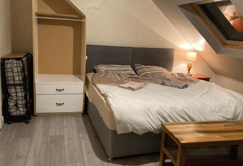 Номер Deluxe Кровать Кинг, Jacks Court B1