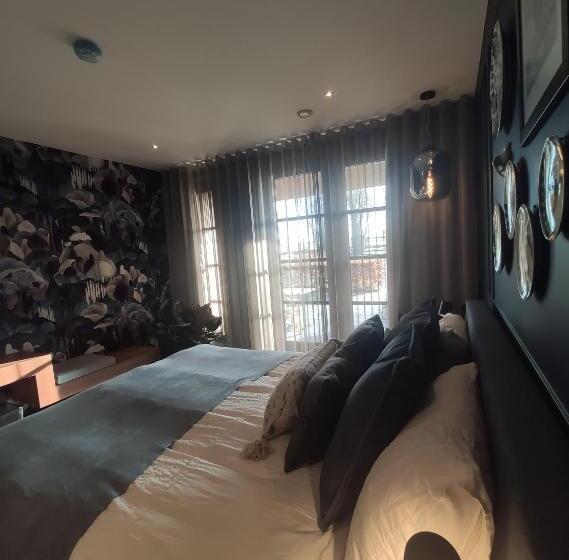 스탠다드 룸 킹사이즈 침대, Tumuli Twente B&b Boutique