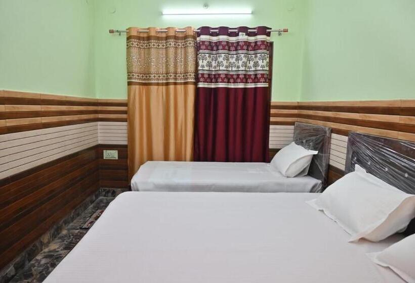 Номер Стандарт Трехместный, Vaidehi Home Stay