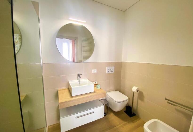 اتاق لوکس, The Platform Rooms