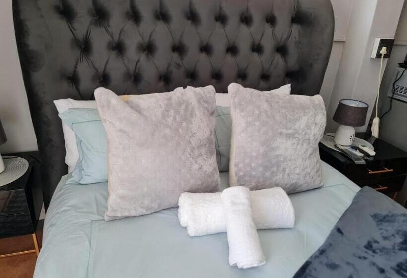 Номер Стандарт, Makati Thata Comfort B&b