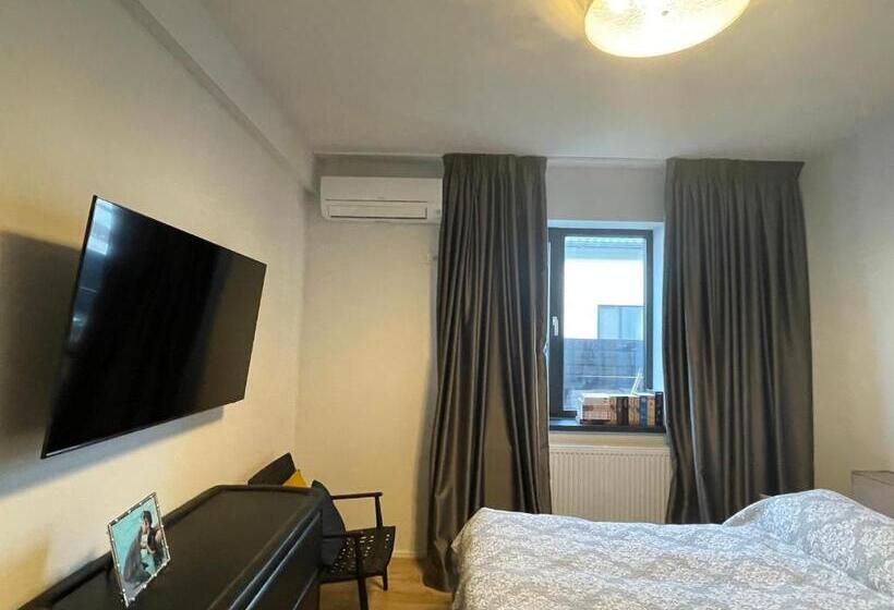 اتاق استاندارد, Room In Private House