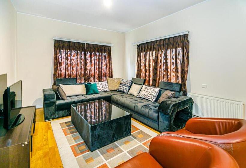 带3个卧室的公寓, Sea View Hotel Apart