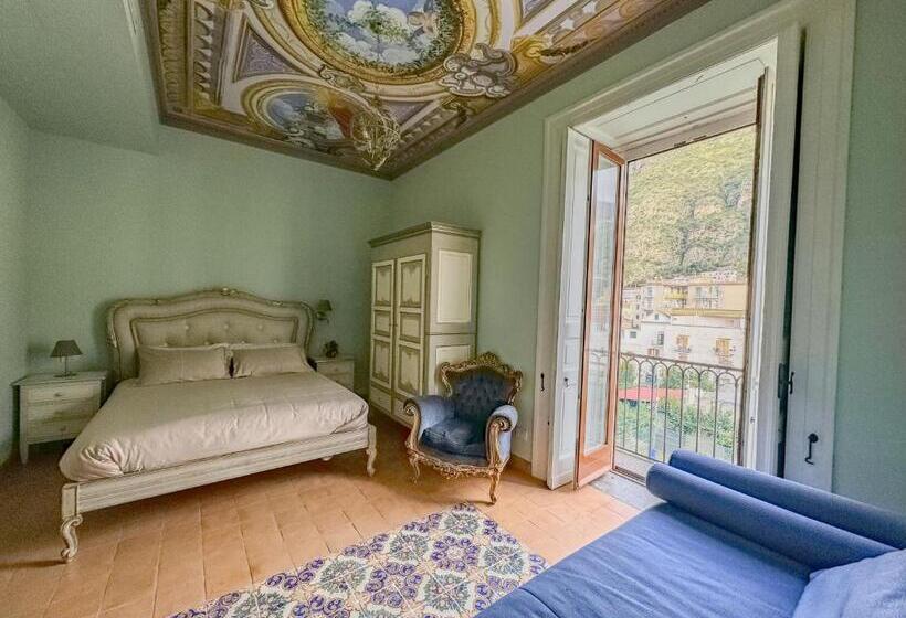 Номер Стандарт Трехместный, Vanvitelli Palace B&b