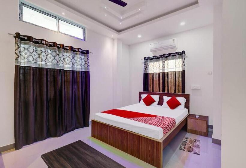 Трехместный Номер Классика, The Mahalaxmi Inn