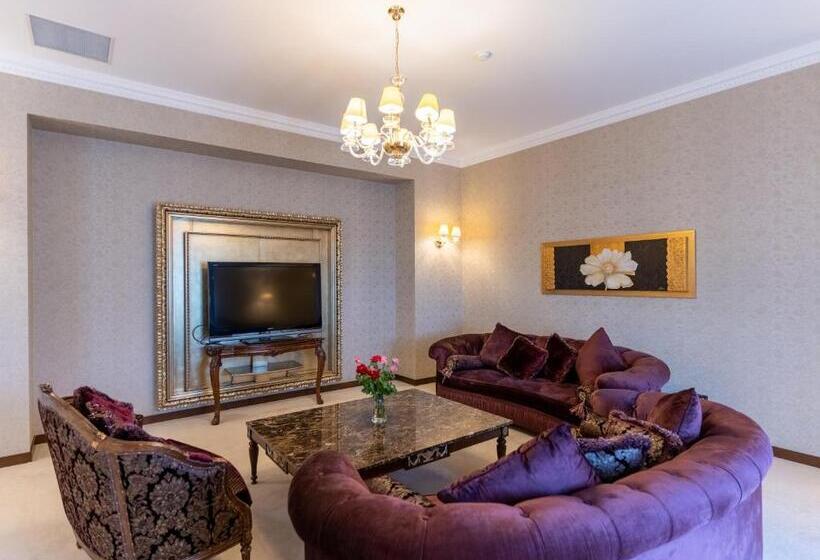 سوئیت پرزیدنت, Qafqaz Resort