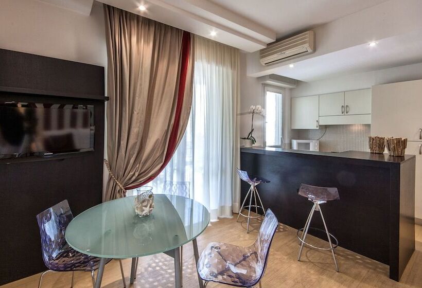 Апартаменты Комфорт 1 Спальня, Residence Lungomare   Charming Apartments