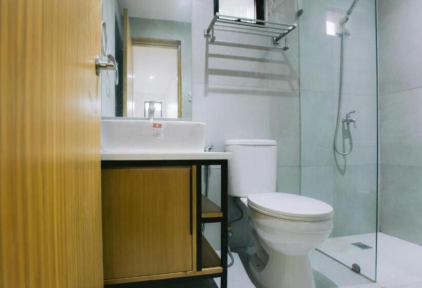 Апартаменты 2 Спальни, 10 Oxford Residences
