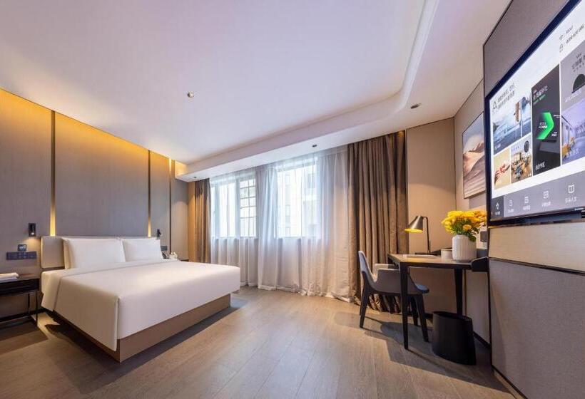 Номер Superior, Atour Hotel Zhongshan Nantou Haiya Colorful City