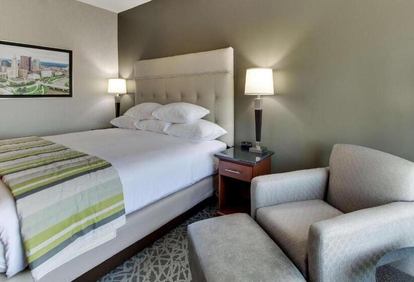 Номер Deluxe Кровать Кинг, Drury Plaza Hotel Cincinnati Florence