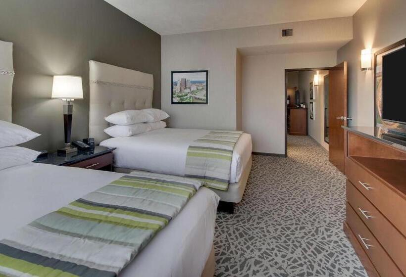 Люкс Кровать Квин, Drury Plaza Hotel Cincinnati Florence