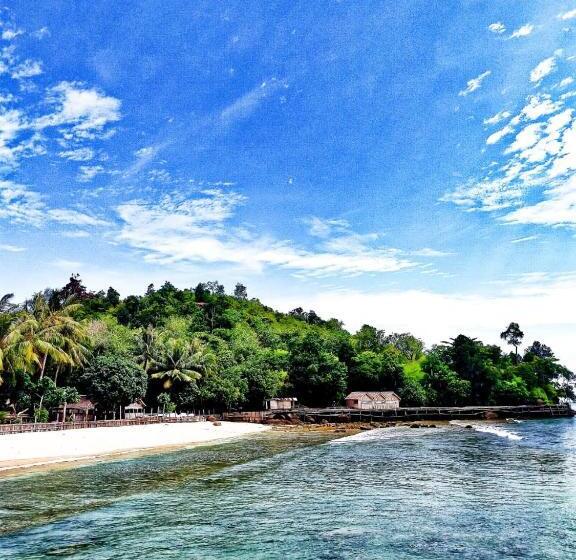 스탠다드 룸 킹사이즈 침대, Pamutusan Island