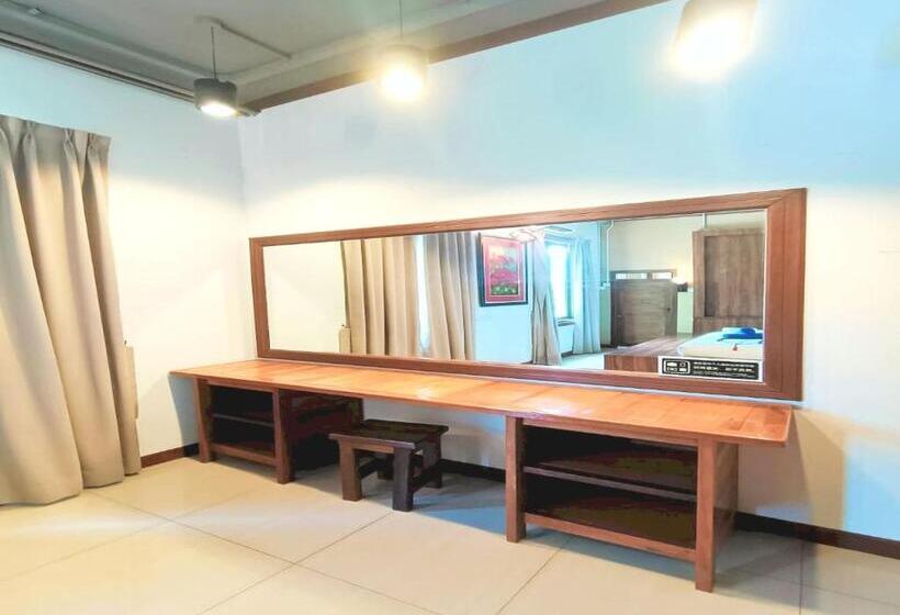 Номер Deluxe, Collection O 90858 Bentong Wellness Homestay Midland