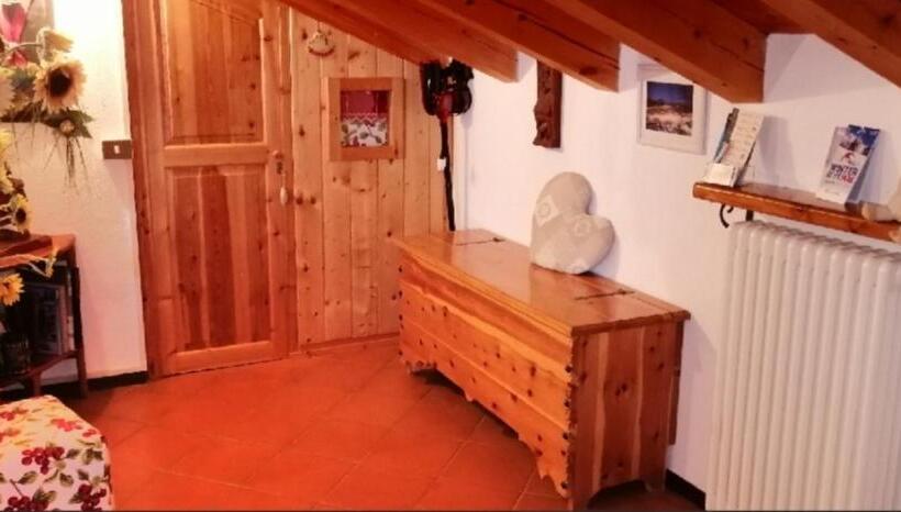 اتاق استاندارد با چشم‌انداز کوهستان, Maison Sylvie