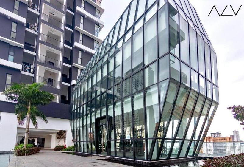 דירת שני חדרים, Urban Suites, Classic Collection By Stellar Alv
