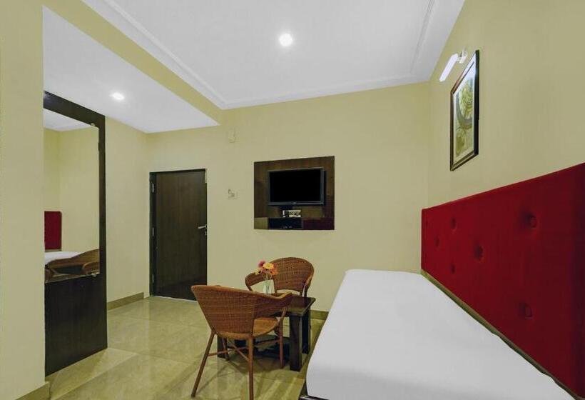 Трехместный Номер Классика, Collection O Silverleef Hotels And Resorts
