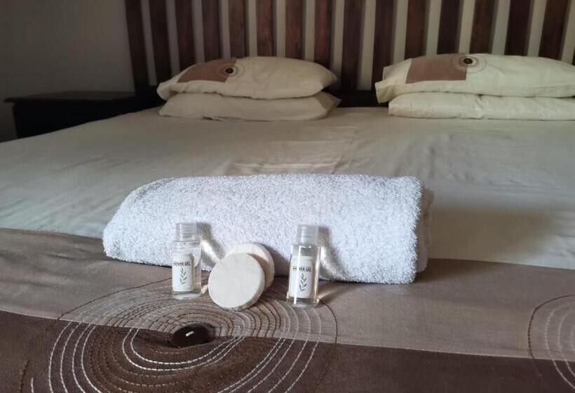 Семейный Номер, Sanloo Manor Guesthouse