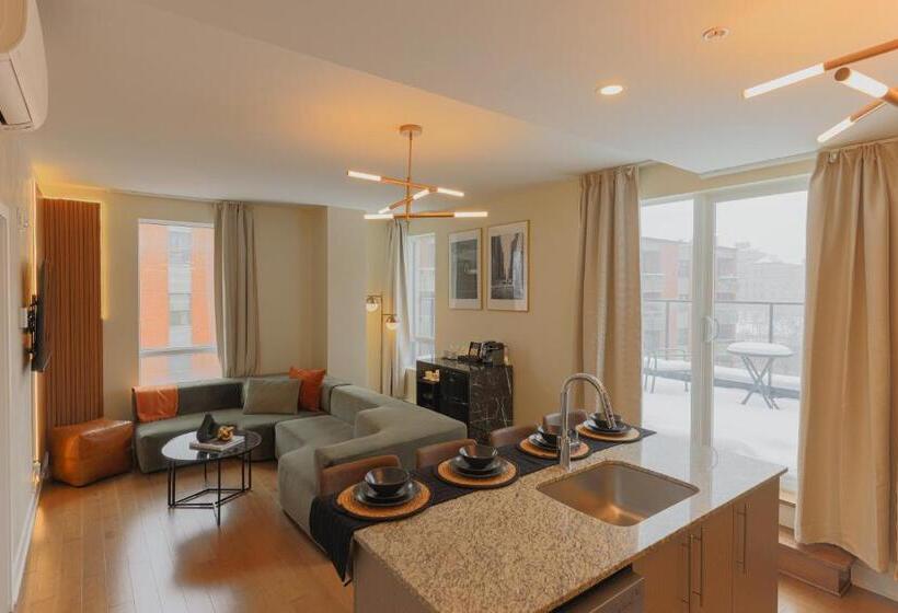 Apartamento 2 Dormitórios, Rozenhaus Montreal