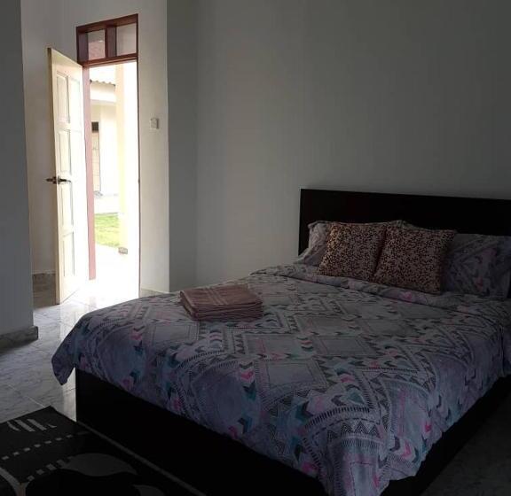 Номер Deluxe Кровать Кинг, The Kallang House