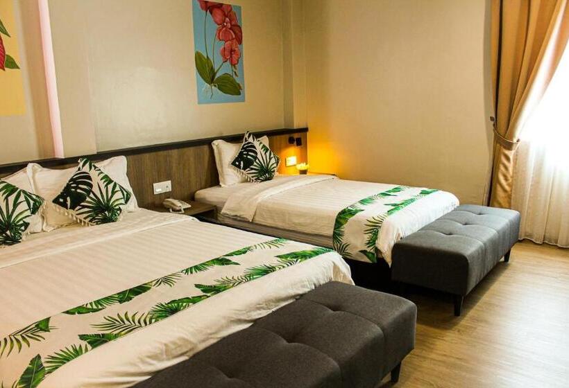 Трехместный Номер Deluxe, Savana Hotel & Serviced Apartments
