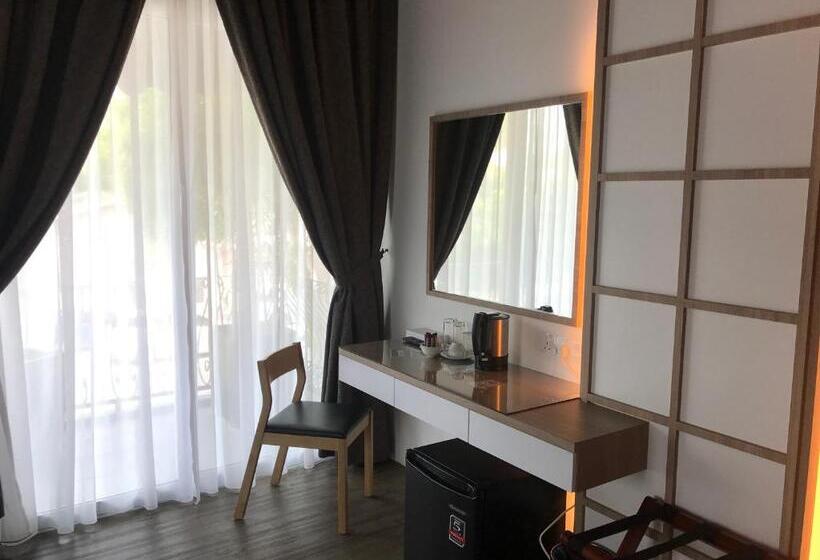 Номер Deluxe, The Corner House