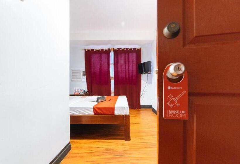 스탠다드 룸, Reddoorz At Nirvana Pension House