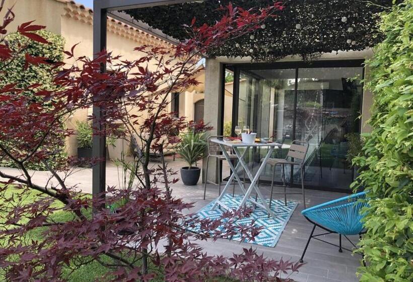 标准房带园景, Guest House Ginoux