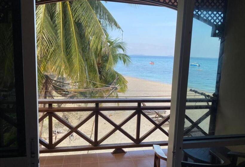 کلبه ییلاقی, Cozy Resort