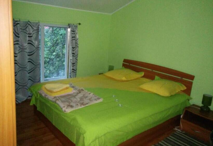 Номер Стандарт, Pension Casa Anadam