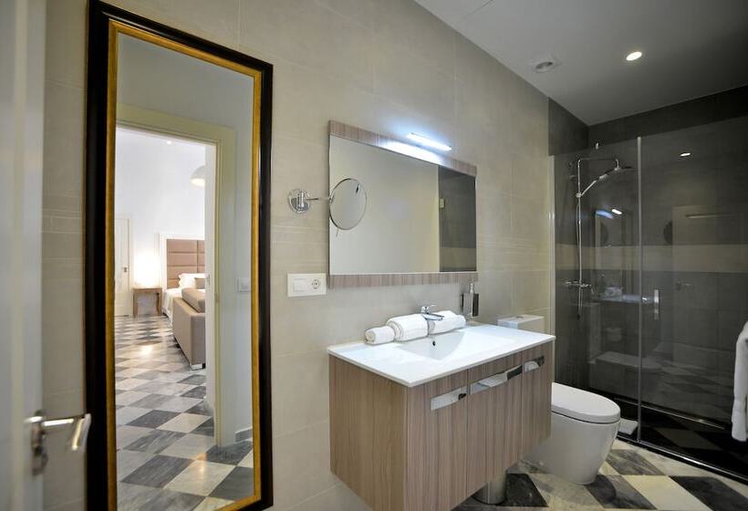 استودیوی لوکس, El Armador Casa Palacio By Luxury Suites Cádiz