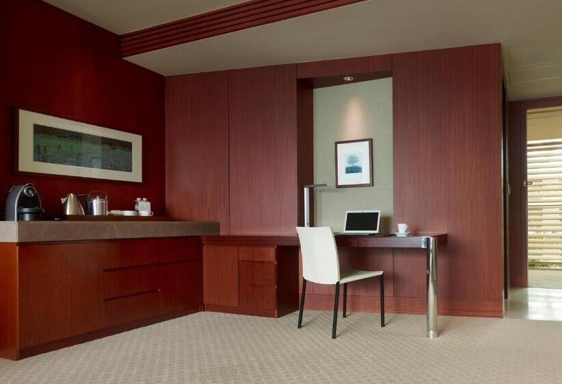 Люкс Superior, Haevichi Hotel & Resort Jeju