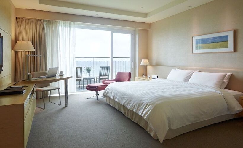 Номер Executive, Haevichi Hotel & Resort Jeju