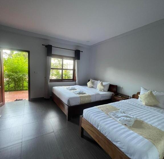 غرفة ديلوكس, The Moon Kampot Boutique