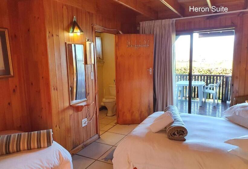 스탠다드 트리플 룸, Lakeside Knysna Accomodation