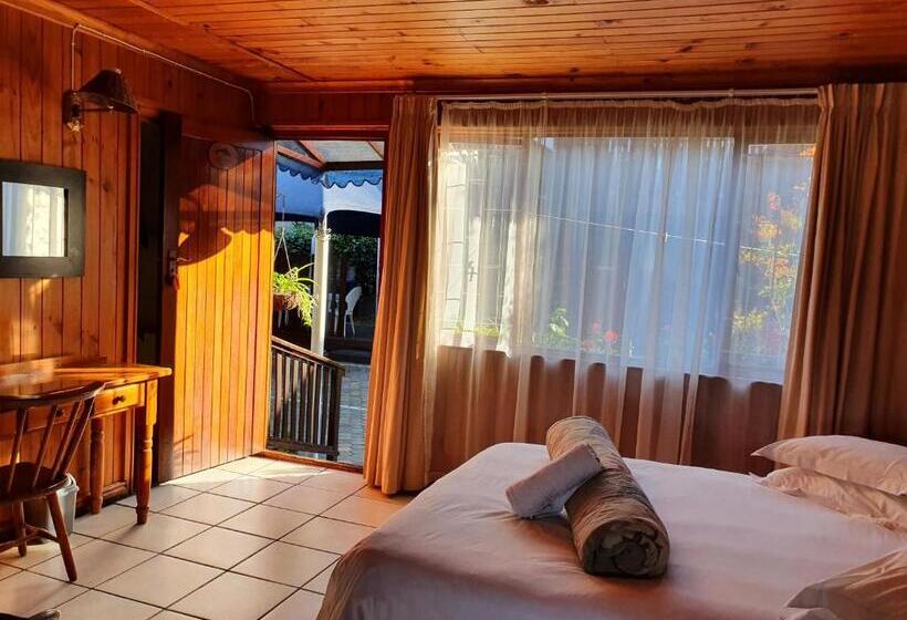 4인용 스탠다드 룸, Lakeside Knysna Accomodation