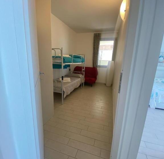 Апартаменты 1 Спальня с Террасой, Residenza Miramare