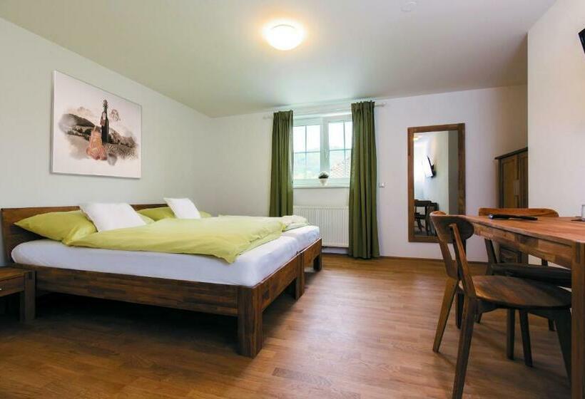Номер Стандарт, Bierhotel Ranklleiten Almtal