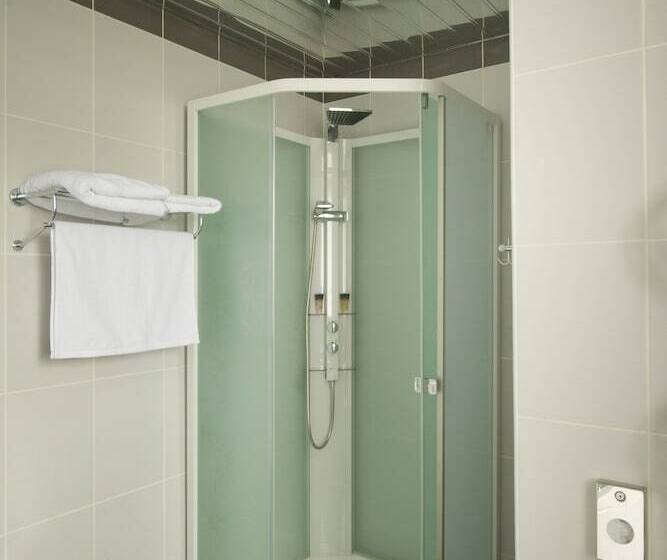 Apartament 1 Dormitori, Arena