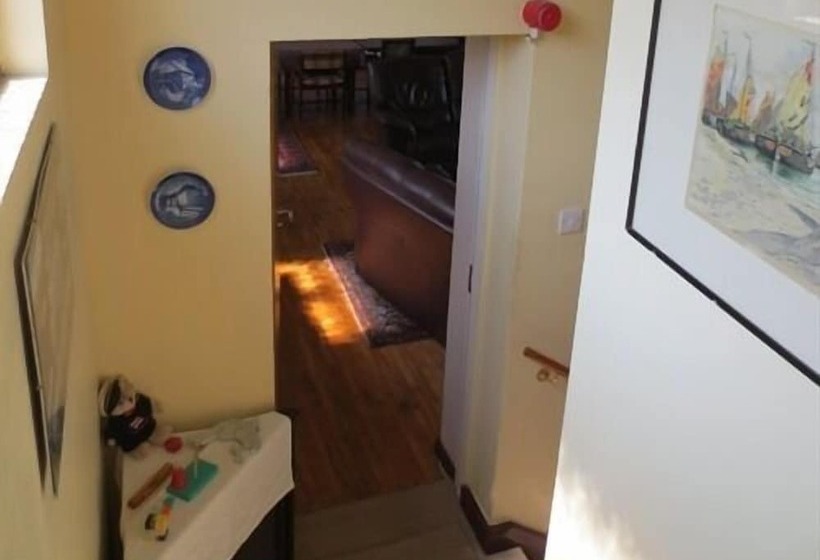 4인용 스탠다드 룸, The Stone House B&b