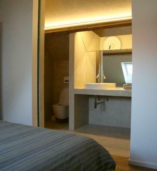 Полулюкс, B&b Hof Ter Kwaremont