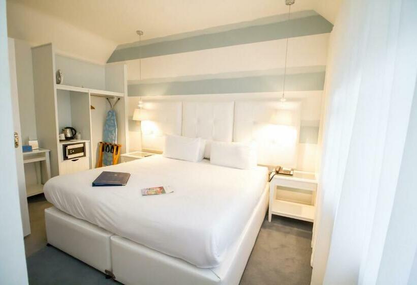 Standard Szoba King Size Bed, Connemara Sands Hotel & Spa