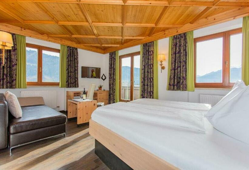 Номер Комфорт, Hettlerhof
