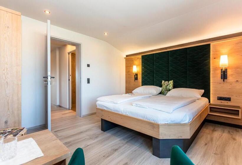 Апартаменты 1 Спальня с Балконом, Hettlerhof