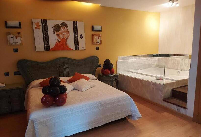Люкс, Motel Acropolis