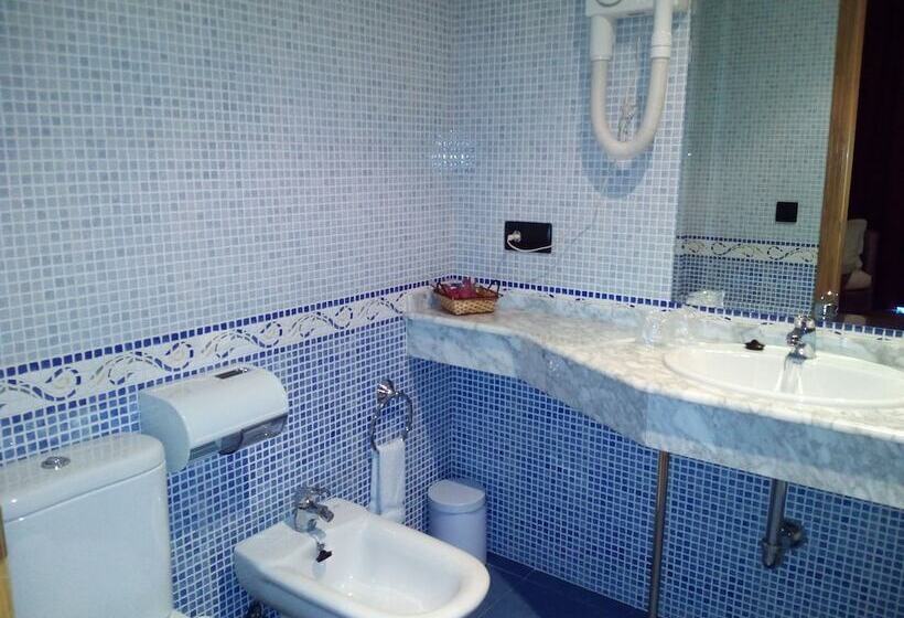 Номер Стандарт, Motel Acropolis