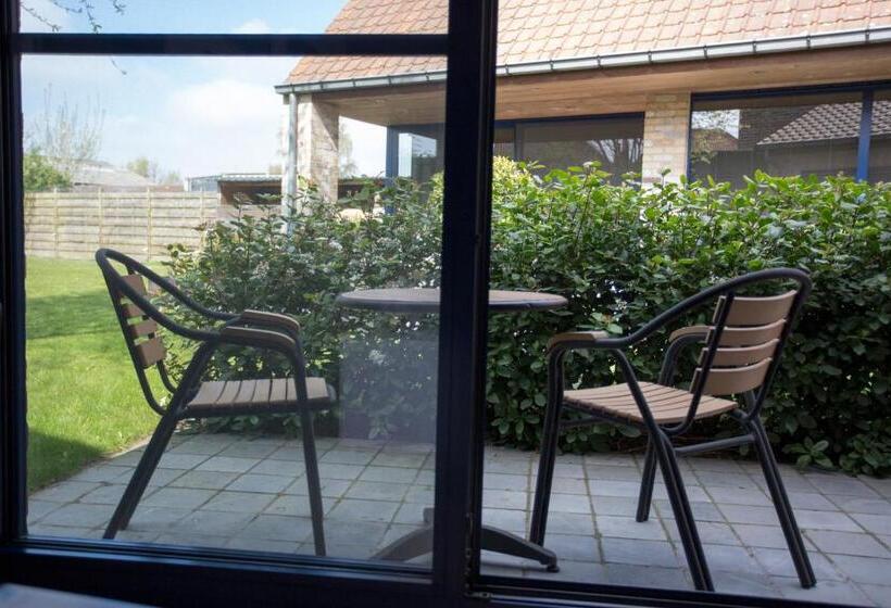 Номер Стандарт, B&b Lievejan